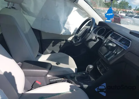 2018 Volkswagen Tiguan 2.0T Se/2.0T Sel из США, поврежденный, VIN 3VV2B7AX4JM157330